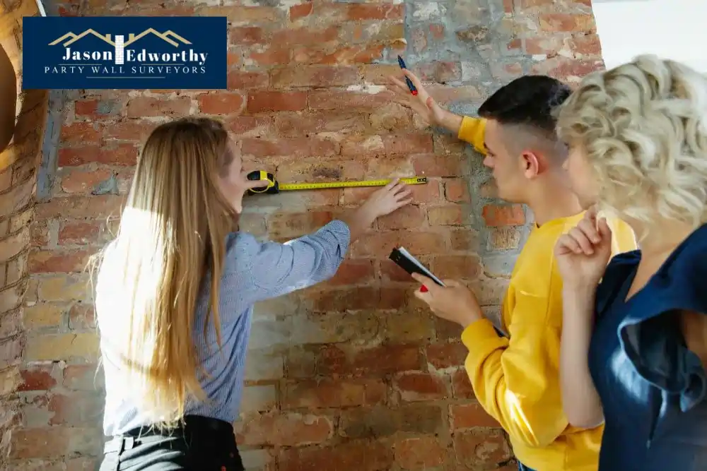 What are the responsibilities of a party wall surveyor South Woodham Ferrers?